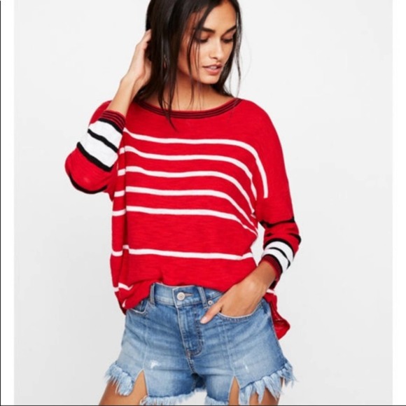 Express Red Striped Circle Hem Oversized Tunic Sweater Size Small ( NWOT) - Picture 1 of 11